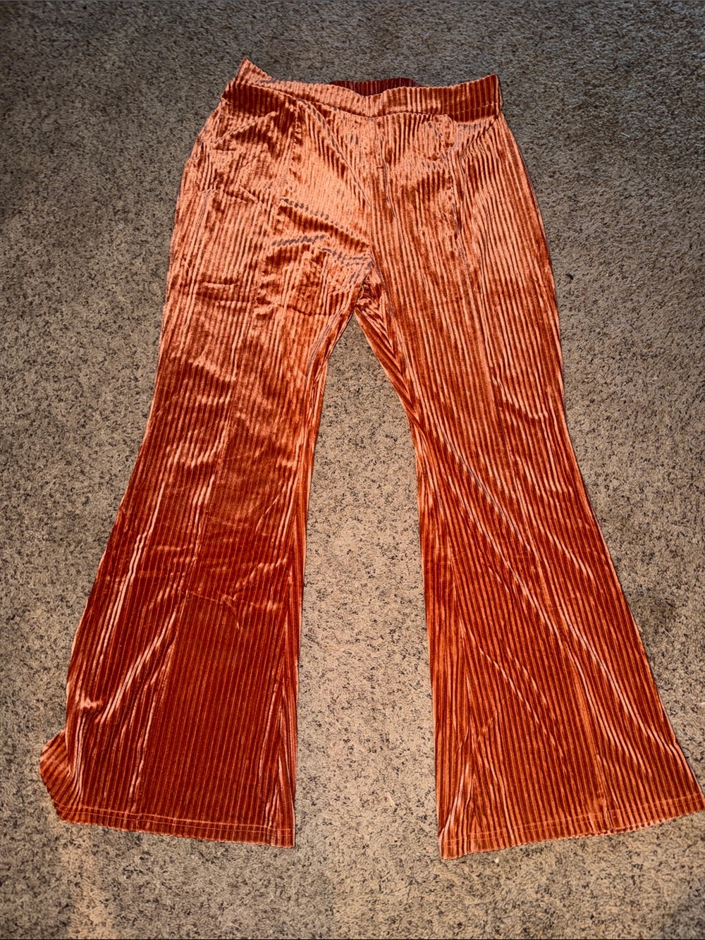 Women's Rust Velvet Ribbed Flare Pants